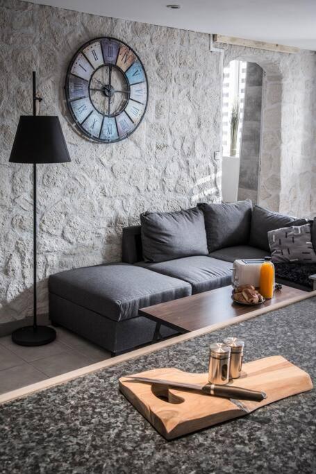 Apartamento Les 4 Chenes - T2 Refait A Neuf Le Pont-de-Beauvoisin Exterior foto
