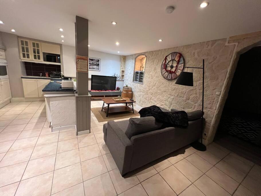 Apartamento Les 4 Chenes - T2 Refait A Neuf Le Pont-de-Beauvoisin Exterior foto